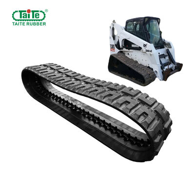 Un buen precio. El caucho de goma avanzado del buey de la resbalón de la fórmula sigue 450x86BCx55 para el LINCE T300, menos daño de tierra en línea