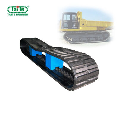 Un buen precio. Pistas de caucho de alta tracción 800x150x67 con patrón de banda de rodadura de caucho resistente para el portador Komatsu CD110R en línea