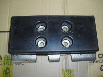 Un buen precio. Altos cojines tractivos de la pista del poliuretano de la fuerza para la máquina de pavimentación del acuerdo de Dynapac en línea