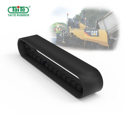 Un buen precio. El caucho de la pavimentadora del asfalto del CAT sigue de alta temperatura de la pista plana y durable antis en línea