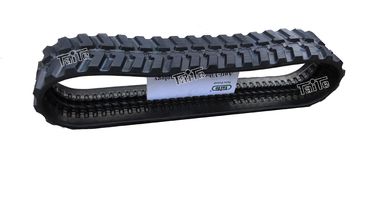 Un buen precio. El excavador de goma de la resistencia de rasgón sigue T300 X 52.5W X 72 para Kubota KH 026 4 - tipo en línea